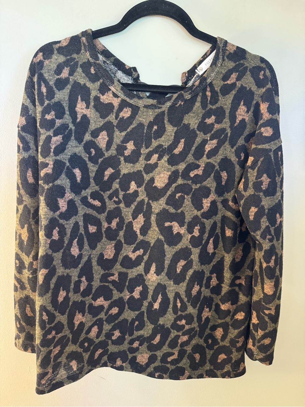 FSL APPAREL Women's Leopard Print Knit Top Sweater Lace-Up Back Made in USA M